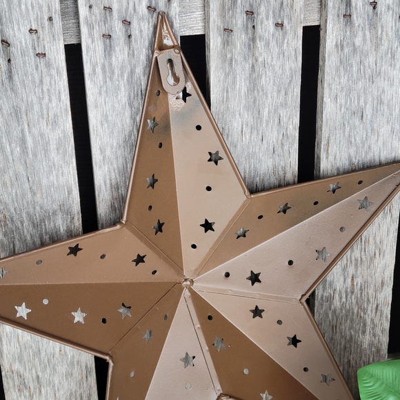 Rustic Brown Metal Star Wall Decor - Picture 4 of 4